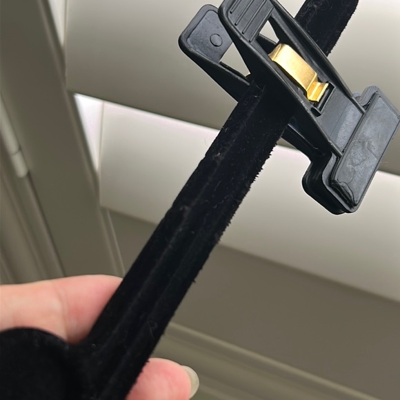 🖤CHANEL💕velvet skirt/pants hanger - Picture 10 of 14